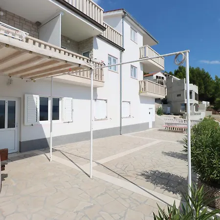 Apartment Vesna *