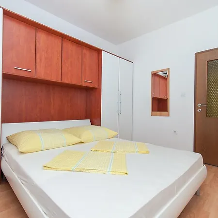 アパート Vesna *